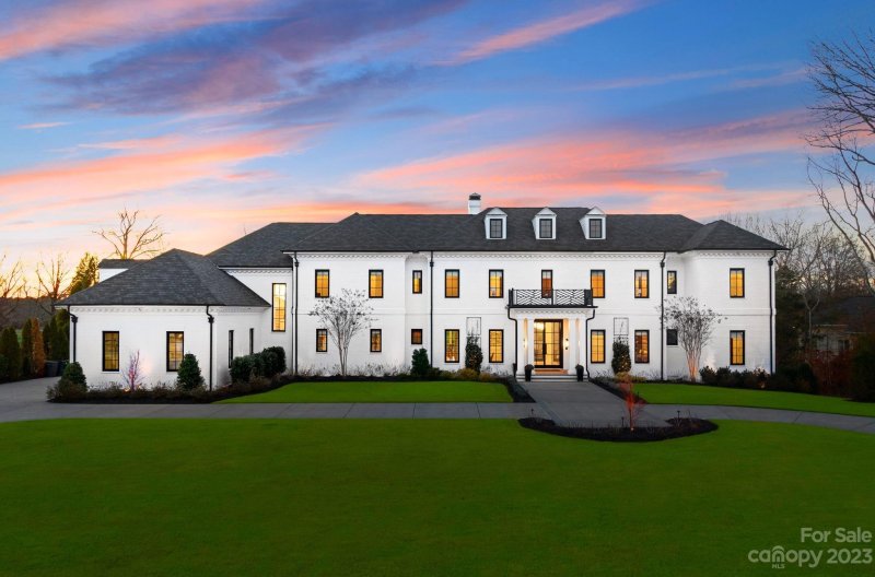 Property image 3 at 7214 Baltusrol Lane, Charlotte, NC 28210