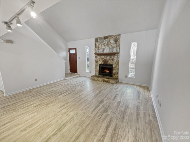 Property image 3 at 6323 Whitewater Drive, Charlotte, NC 28214