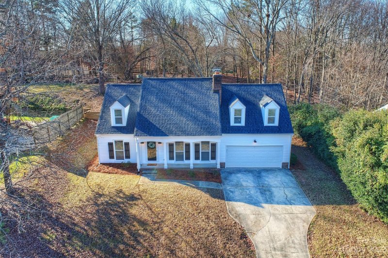 Property image 4 at 216 Sandymead Road, Matthews, NC 28105