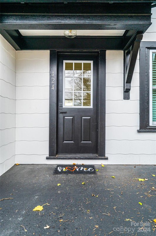 Property image 2 at 424 Main Street, Lenoir, NC 28645