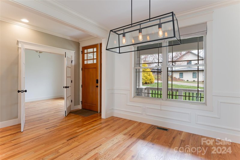 Property image 5 at 4 Faulkner Avenue, Asheville, NC 28805