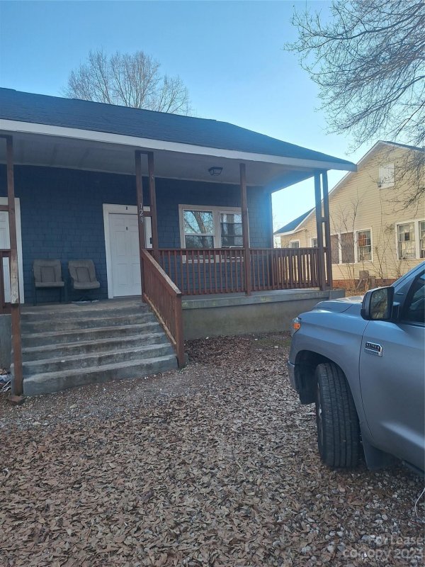 Property image 2 at 129 Sharon Avenue, Gastonia, NC 28054