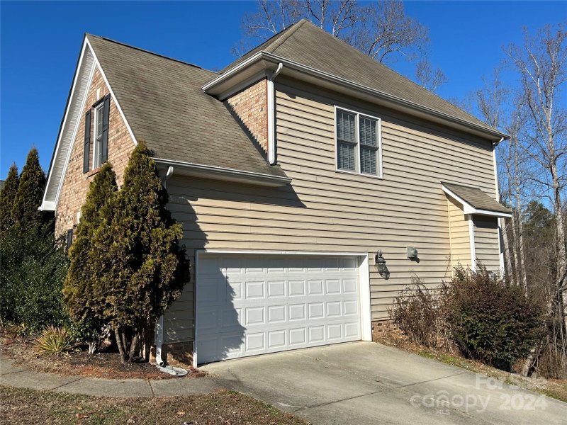 Property image 3 at 251 Crimson Orchard Drive, Mooresville, NC 28115