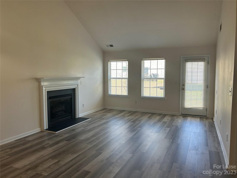 Property image 5 at 900 Swearngan Ridge Court, Charlotte, NC 28216