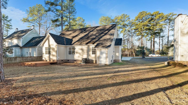 Property image 3 at 105 Brook Hollow Drive, Columbia, SC 29229