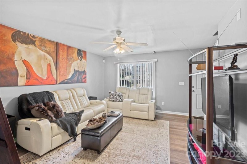 Property image 4 at 2625 Reid Park Lane, Charlotte, NC 28208