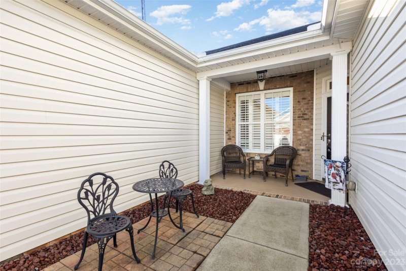 Property image 2 at 352 Garnet Court, Fort Mill, SC 29708