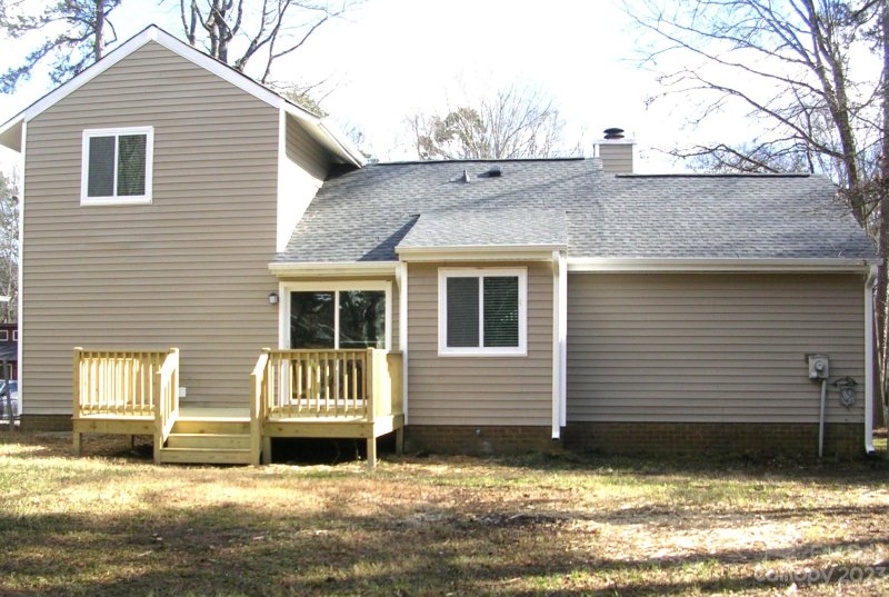 Property image 2 at 5019 Rolling Oak Lane, Charlotte, NC 28227