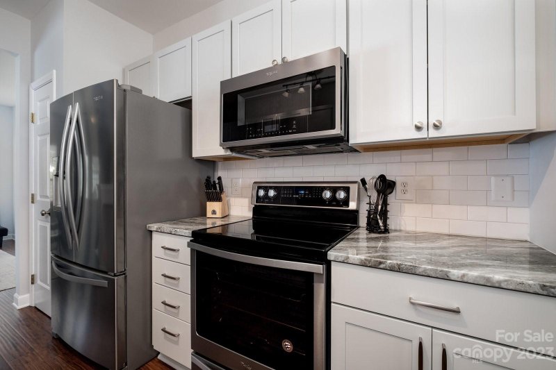 Property image 4 at 18943 Coachmans Trace, Cornelius, NC 28031