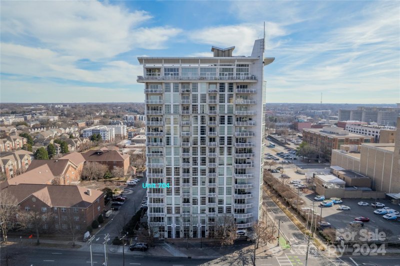 Property image 2 at 505 E 6th Street, Charlotte, NC 28202