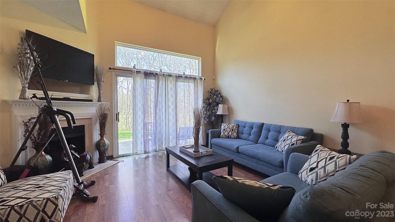 Property image 5 at 8941 Cinnabay Drive, Charlotte, NC 28216