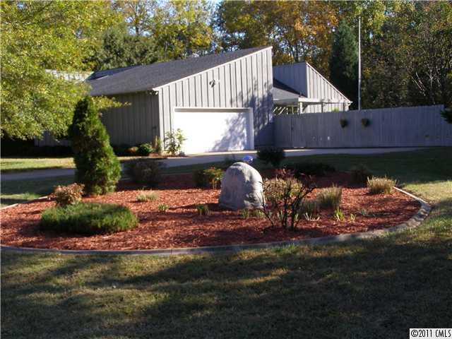 102 Saint Gaudens Court