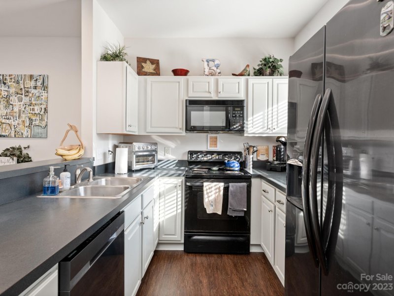 Property image 4 at 3014 Uxbridge Woods Court, Charlotte, NC 28205