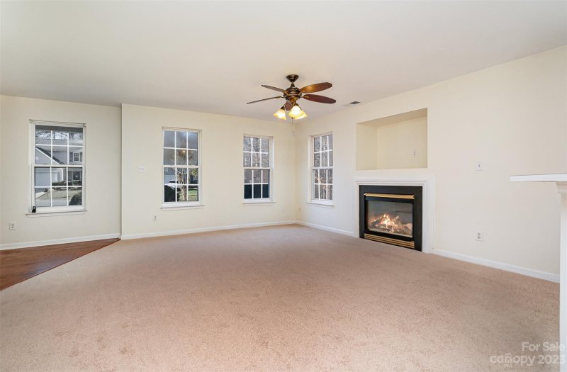 Property image 4 at 6040 Briggs Drive, Charlotte, NC 28269