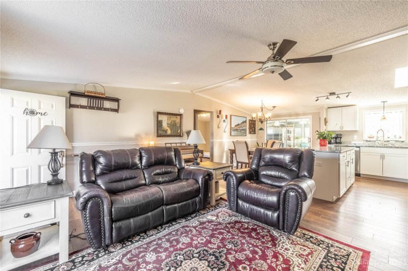 Property image 3 at 200 Riverwind Drive, Hendersonville, NC 28739