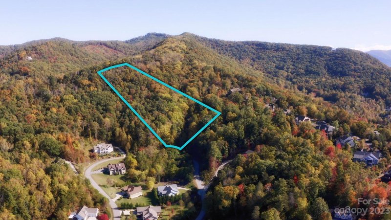 Property image 2 at 62 Hawtree Court, Weaverville, NC 28787