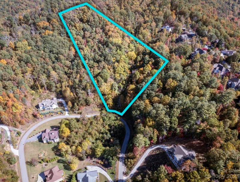 Property image 3 at 62 Hawtree Court, Weaverville, NC 28787