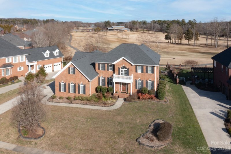 Property image 5 at 1214 Emerald Lake Drive, Matthews, NC 28104