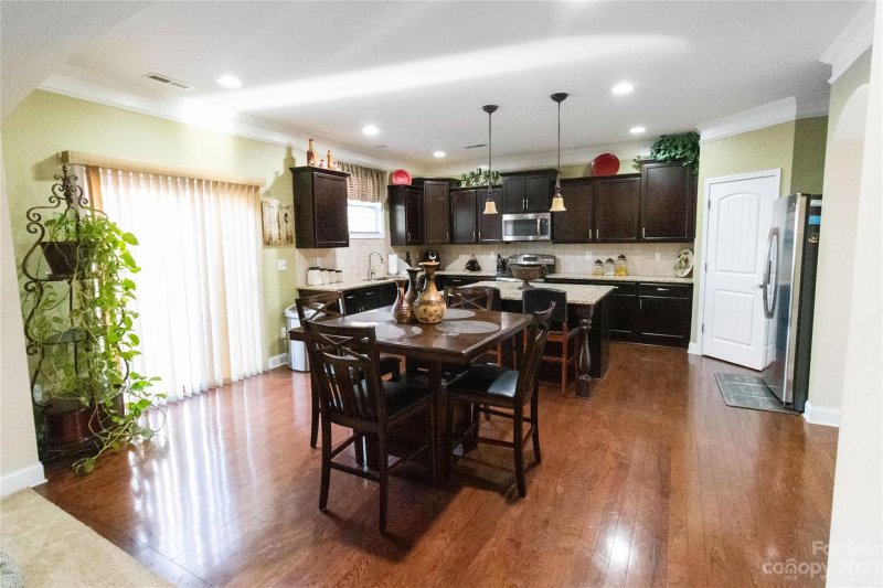 Property image 5 at 4321 Gatesmills Avenue, Charlotte, NC 28213