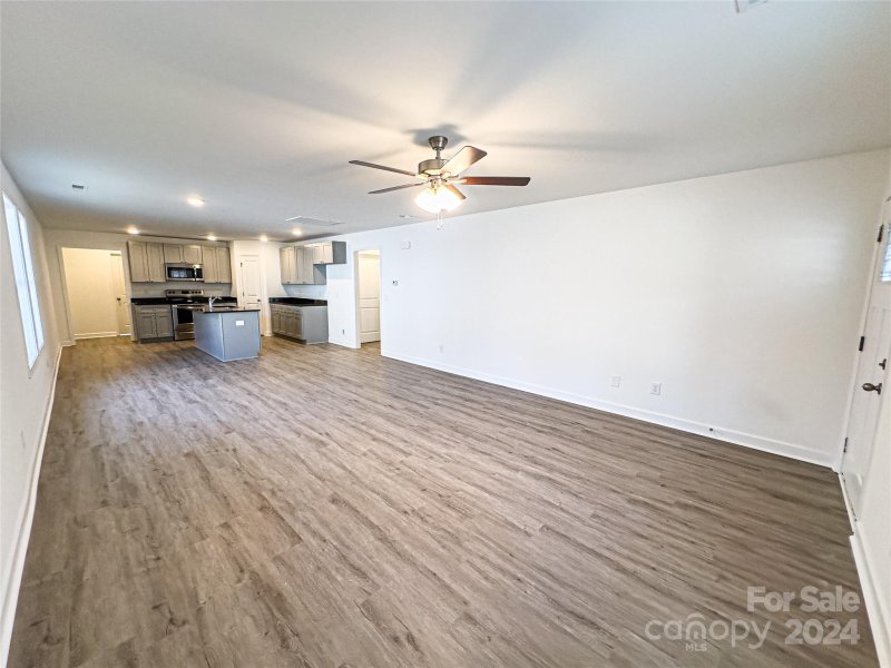 Property image 3 at 914 2nd Street, Spencer, NC 28159