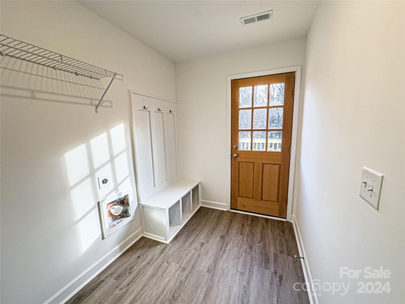 Property image 4 at 914 2nd Street, Spencer, NC 28159