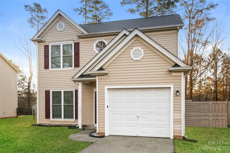 Property image 5 at 135 Mellwood Drive, Charlotte, NC 28214