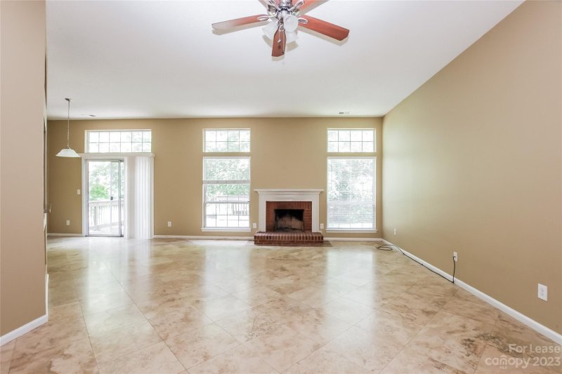 Property image 3 at 2941 Walsingham Court, Matthews, NC 28105