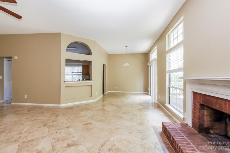 Property image 4 at 2941 Walsingham Court, Matthews, NC 28105