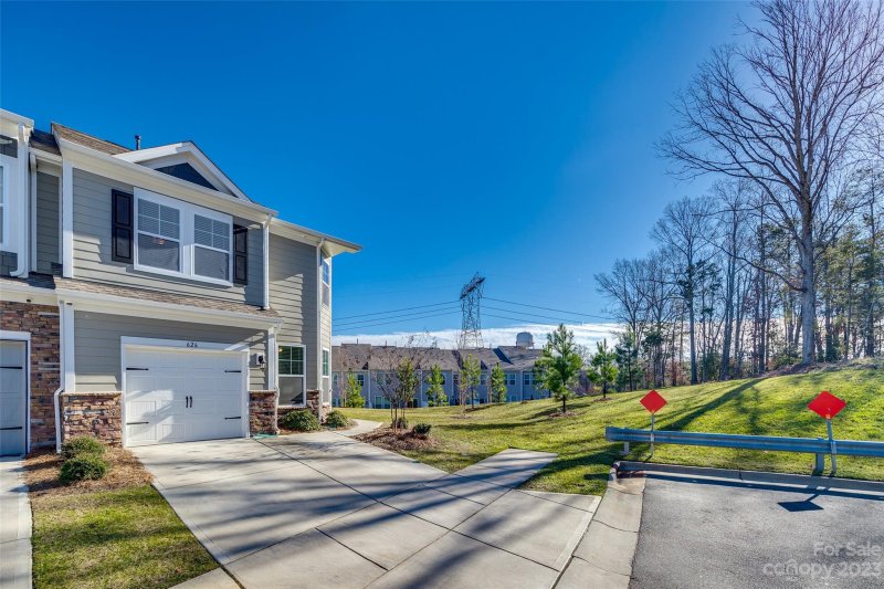 Property image 2 at 626 Cypress Glen Lane, Lake Wylie, SC 29710