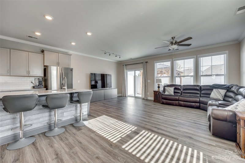 Property image 5 at 626 Cypress Glen Lane, Lake Wylie, SC 29710