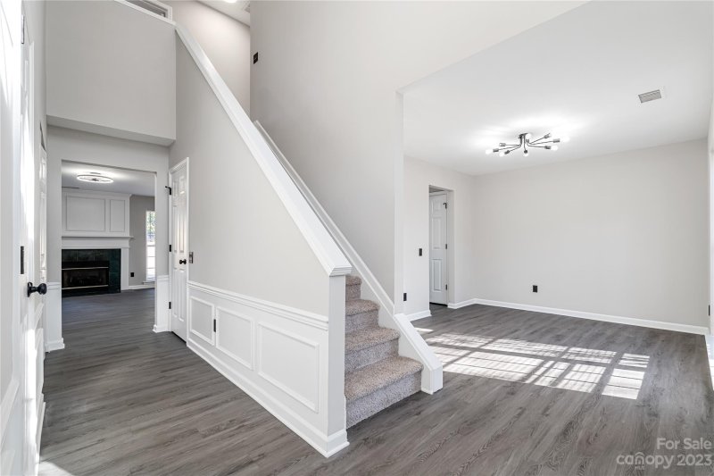 Property image 4 at 7314 Balancing Rock Court, Charlotte, NC 28262