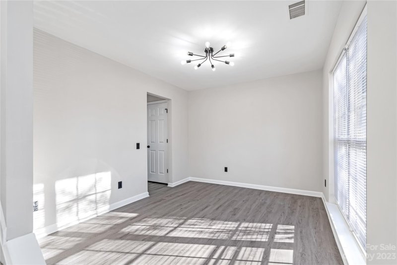 Property image 5 at 7314 Balancing Rock Court, Charlotte, NC 28262