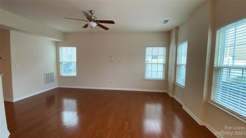 Property image 5 at 2532 Silverthorn Drive, Charlotte, NC 28273