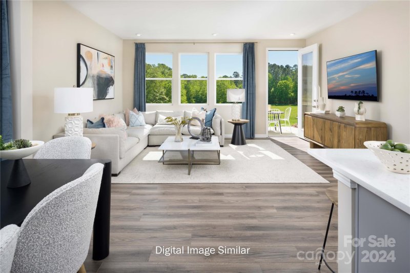 Property image 3 at 8035 Overmeadow Lane, Charlotte, NC 28269