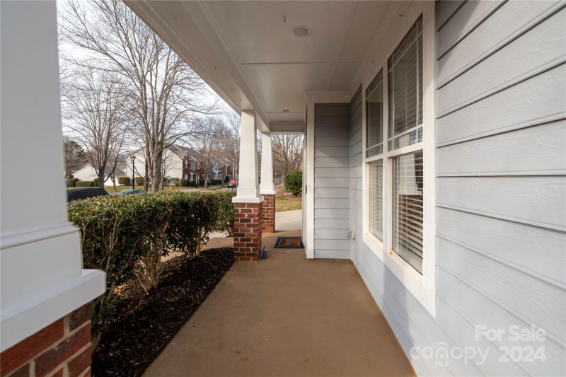 Property image 4 at 18944 Coachmans Trace, Cornelius, NC 28031