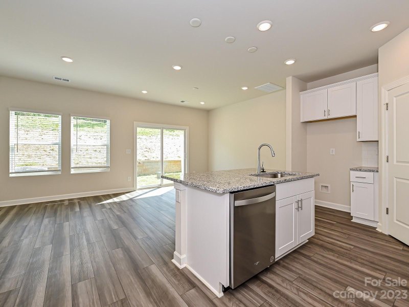Property image 3 at 827 Gerard Bay Drive, Fort Mill, SC 29715