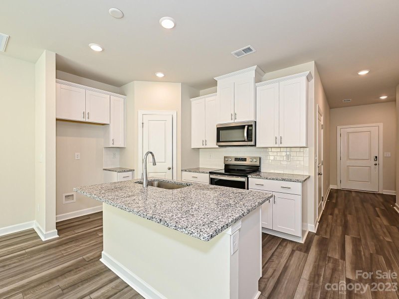 Property image 5 at 827 Gerard Bay Drive, Fort Mill, SC 29715