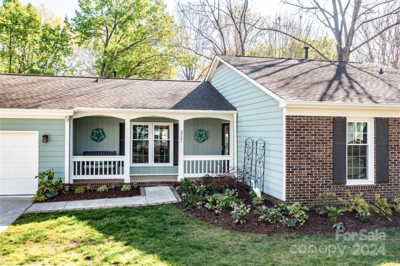 Property image 3 at 2521 Breuster Drive, Charlotte, NC 28210