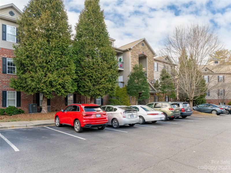 Property image 3 at 227 Appeldoorn Circle, Asheville, NC 28803