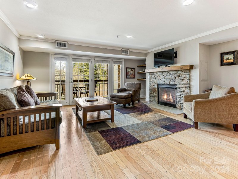 Property image 5 at 410 Bowling Park Road, Asheville, NC 28803