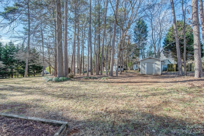 Property image 3 at 131 Smoke Tree Court, Gastonia, NC 28056
