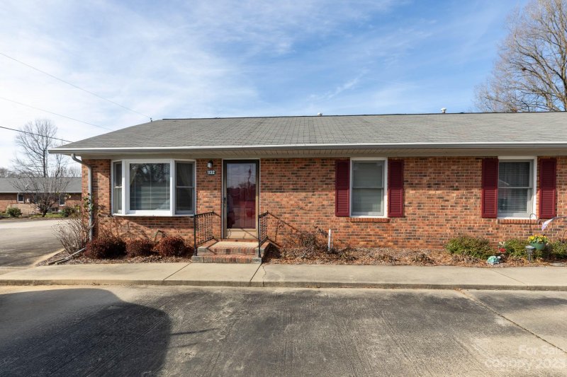 Property image 2 at 1132 Mckinnon Drive, Rock Hill, SC 29732