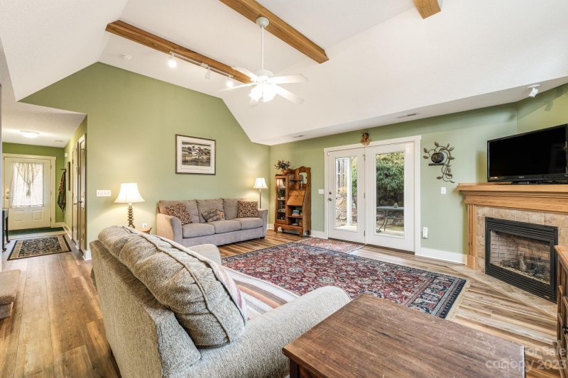 Property image 5 at 17 Bee Tree Village Parkway, Swannanoa, NC 28778