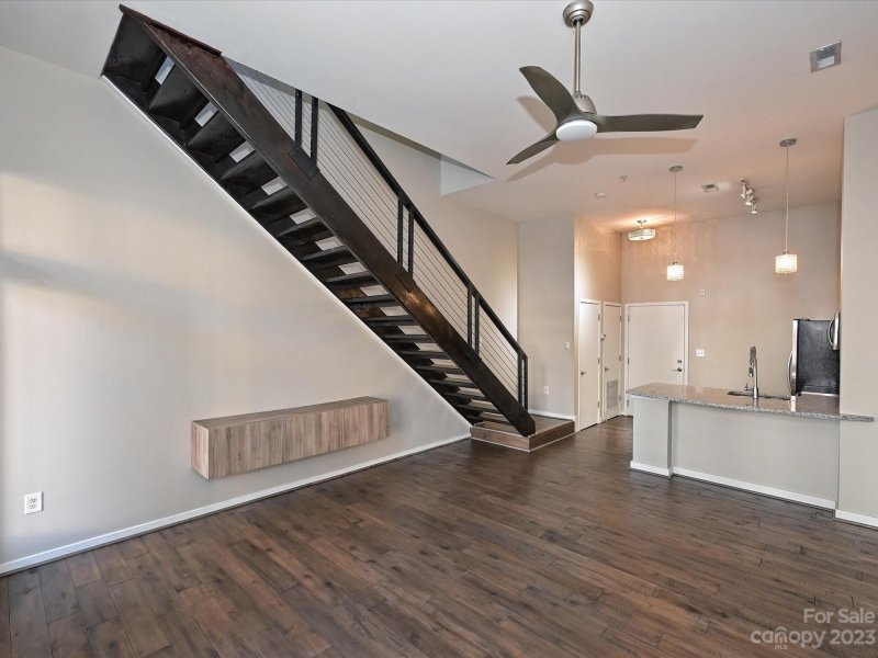 Property image 5 at 2125 Southend Drive, Charlotte, NC 28203