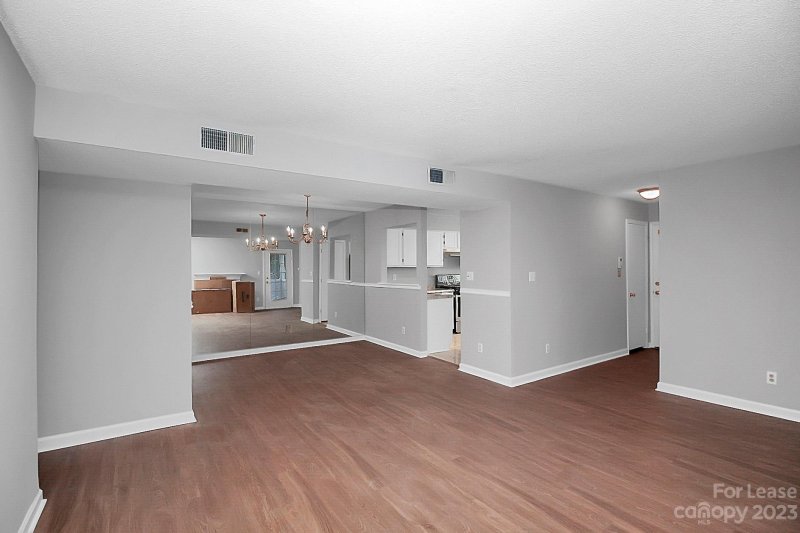 Property image 4 at 5823 Green Forest Drive, Charlotte, NC 28212