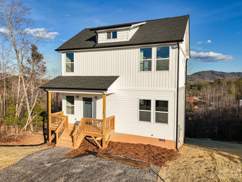 404 S Vineyard Village Drive