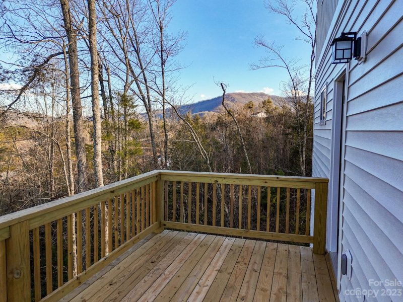 Property image 5 at 510 S Vineyard Village Drive, Old Fort, NC 28762