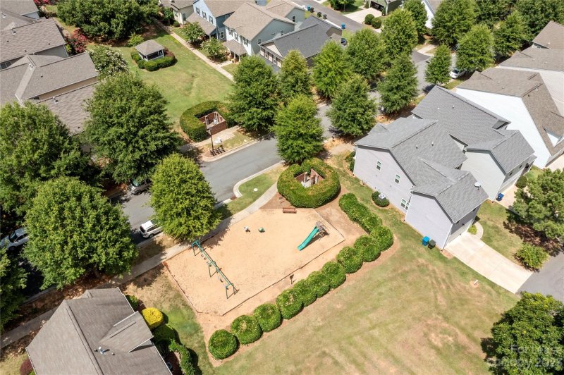 Property image 5 at 20264 Harroway Drive, Cornelius, NC 28031