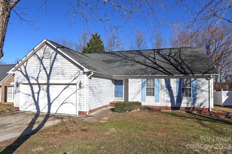 Property image 2 at 9513 Secretariat Drive, Charlotte, NC 28216