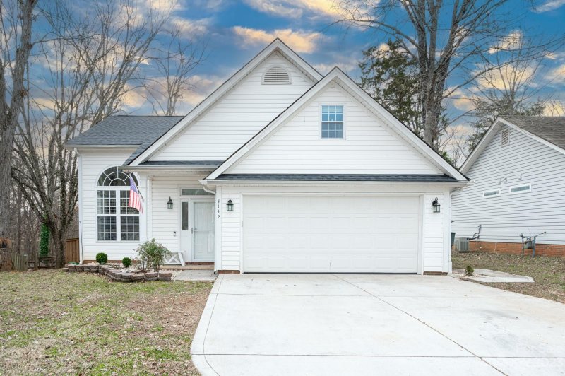 Property image 2 at 4142 Medford Drive, Concord, NC 28027